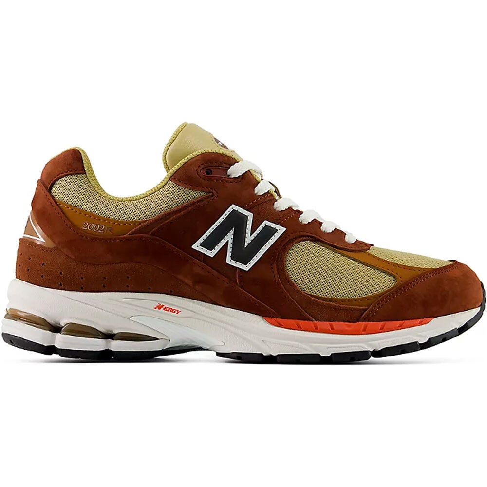 New Balance 2002 · hombre